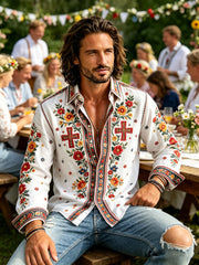 Herrtröja med långa ärmar och konstprint som hyllar den svenska midsommarfesten