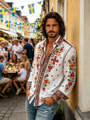 Herrtröja med långa ärmar och konstprint som hyllar den svenska midsommarfesten